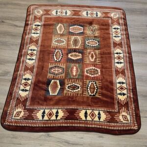 ADFA Blanket Co Dralon Plush Aztec Blanket 48×59 Saudi Arabia Native American
